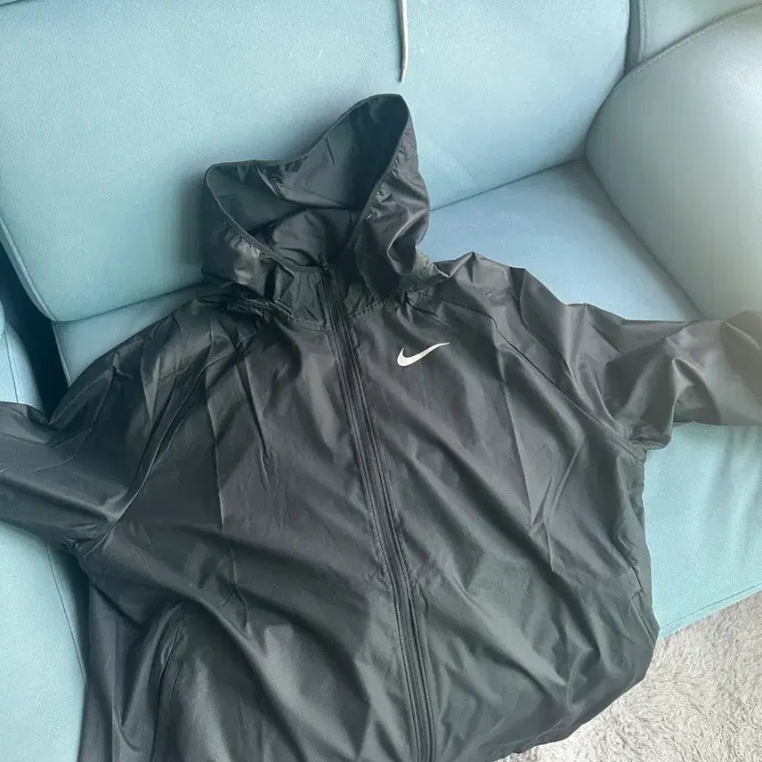 [BUNJANG] Nike Windbreaker Jacket / 나이키 바람막이 쌔거