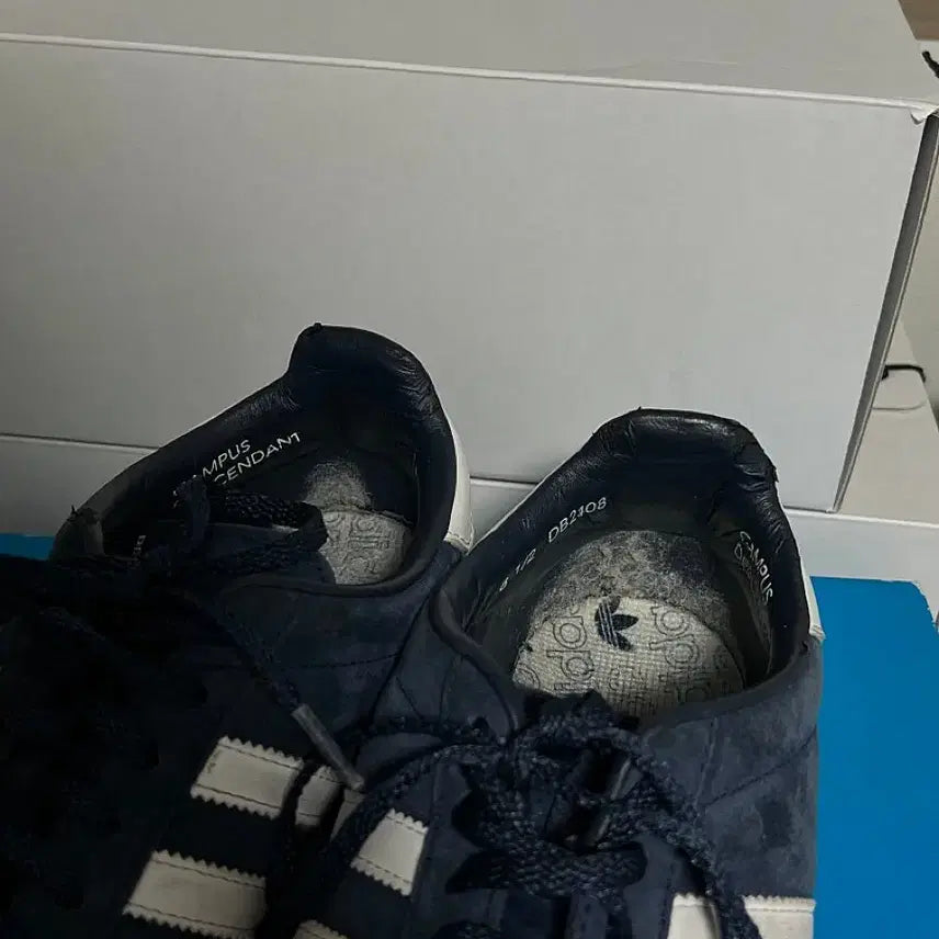 [BUNJANG] Adidas Descendant Campus 80 Blue Sneakers / 아디다스 디센던트 캠퍼스 80 블루 270