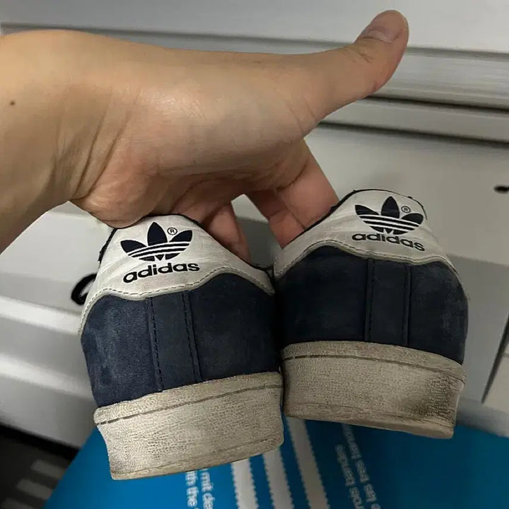 [BUNJANG] Adidas Descendant Campus 80 Blue Sneakers / 아디다스 디센던트 캠퍼스 80 블루 270