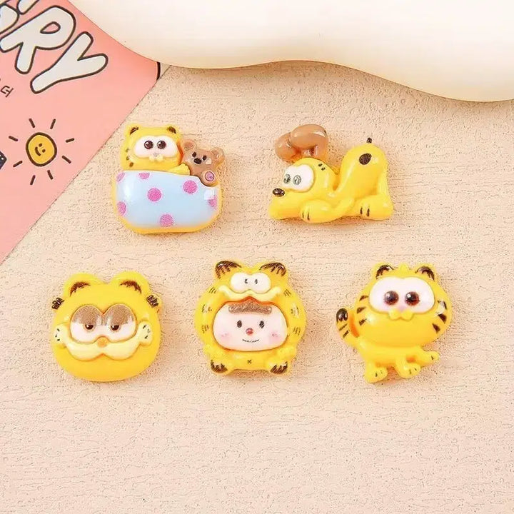 [BUNJANG] Garfield Cat Deco-den Parts (10 Pieces) / 귀여운 고양이 가필드 캐릭터  데코덴 파츠  탑꾸재료 10개당 랜덤