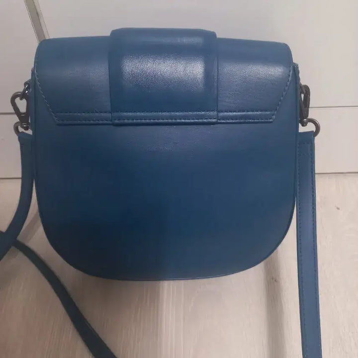 [BUNJANG] Couronne Brio Lambskin Crossbody Bag / 쿠론 브리오 램스킨 크로스백. 다크블루