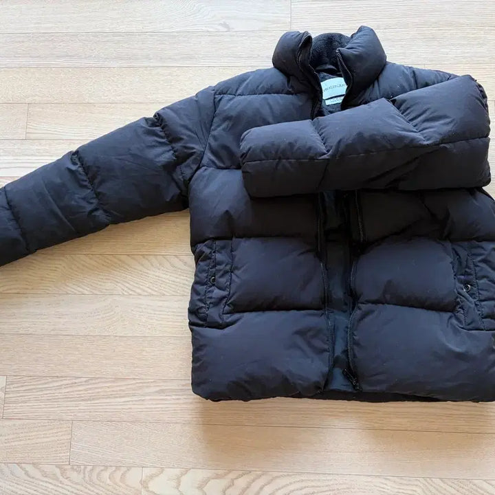 [BUNJANG] Calvin Klein Black Goose Down Padded Jacket / 캘빈클라인 블랙 다운 패딩