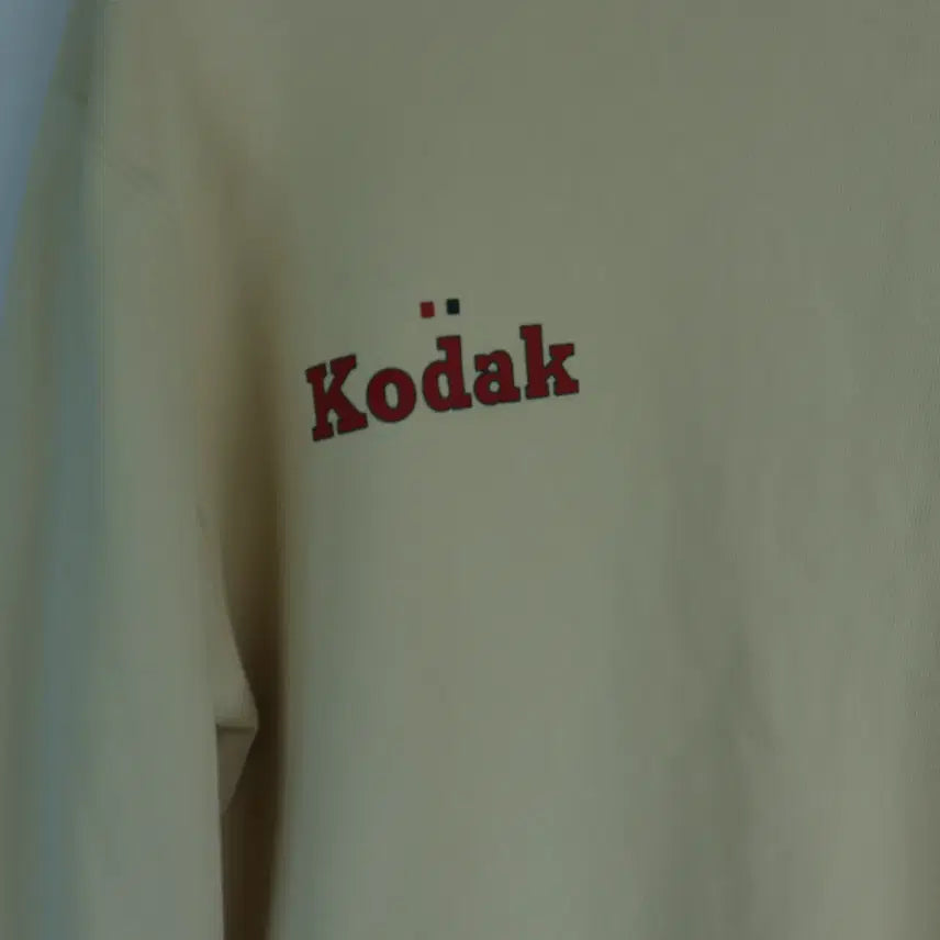[BUNJANG] KODAK Big Logo Printed Oatmeal Beige Sweatshirt / 코닥 KODAK 정품 빅 로고 프린팅 맨투맨 오트밀 베이지 90