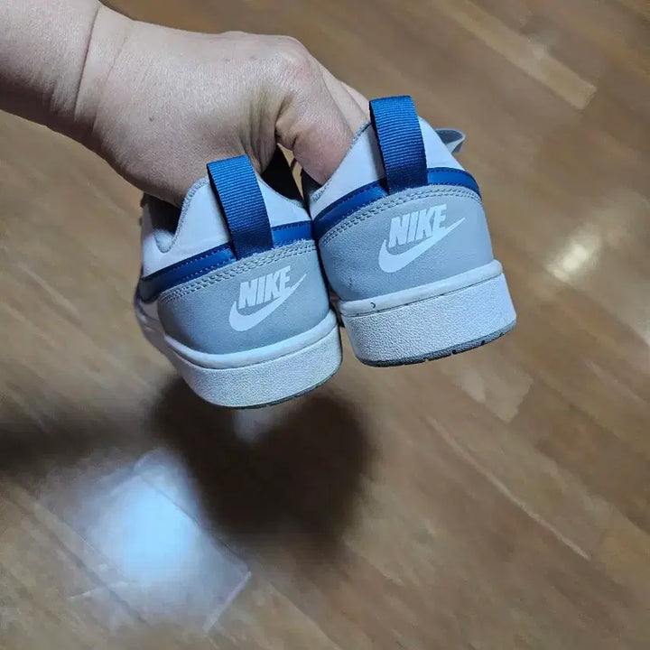 [BUNJANG] Nike Court Borough White Gray Sneakers / 나이키 코트 버로우 235
