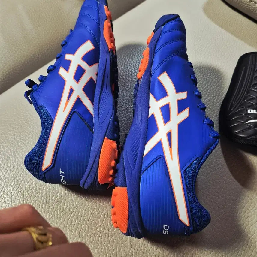 [BUNJANG] Asics Blue Soccer Cleats / 아식스 블루  축구화