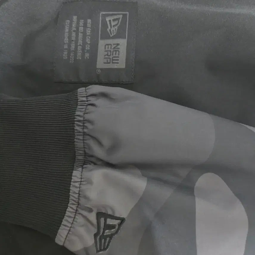 [BUNJANG] New Era Japan Black Label Coach Jacket (XL) / 뉴에라 JAPAN 블랙라벨 (XL) 코치자켓