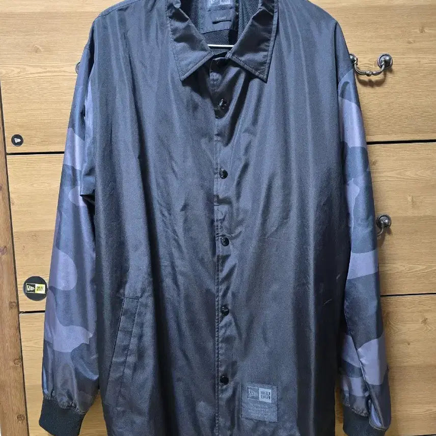 [BUNJANG] New Era Japan Black Label Coach Jacket (XL) / 뉴에라 JAPAN 블랙라벨 (XL) 코치자켓