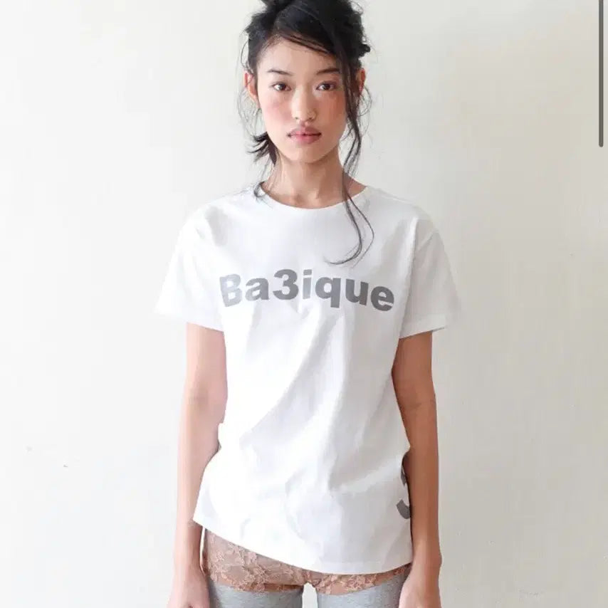 [BUNJANG] Shop Fairy Petit Logo T-shirt (White) / 샵페어리 petit logo t-shirt(white)