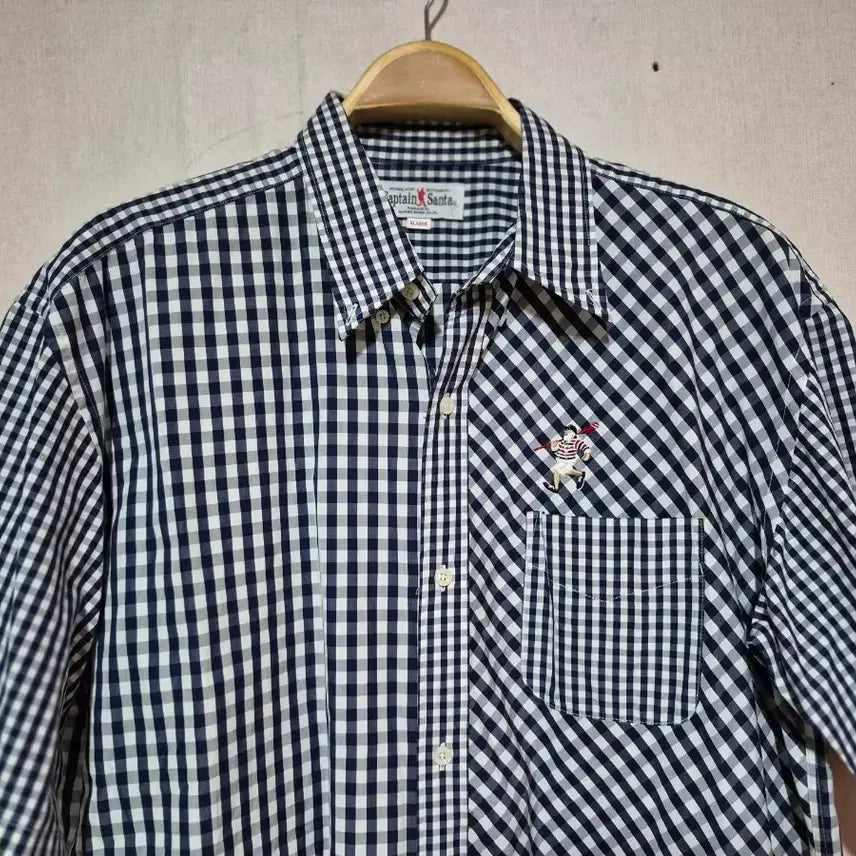 [BUNJANG] Captain Santa Checkered Shirt (XL) / Captain Santa 캽틴산타 체크 셔츠 (xl)