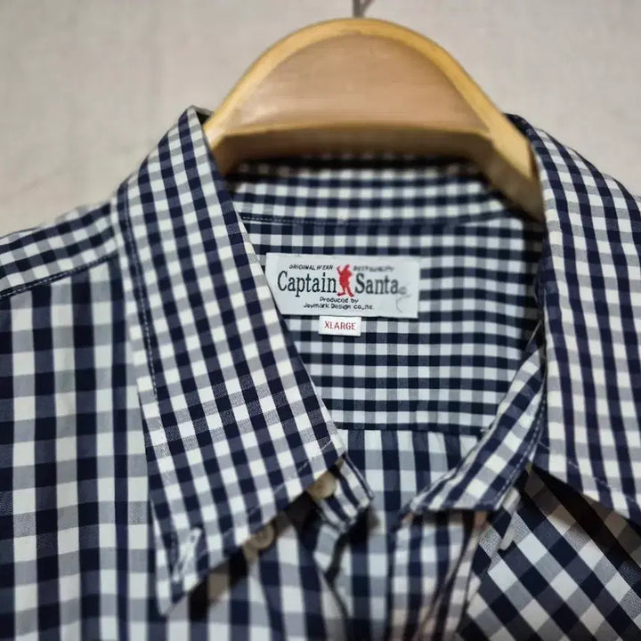 [BUNJANG] Captain Santa Checkered Shirt (XL) / Captain Santa 캽틴산타 체크 셔츠 (xl)