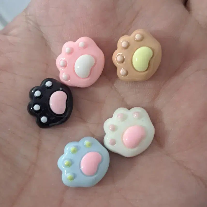 [BUNJANG] Mini Cat Paw Parts (13 Pieces) - Random / 미니 고양이 발바닥 파츠  탑꾸재료 13개당 랜덤