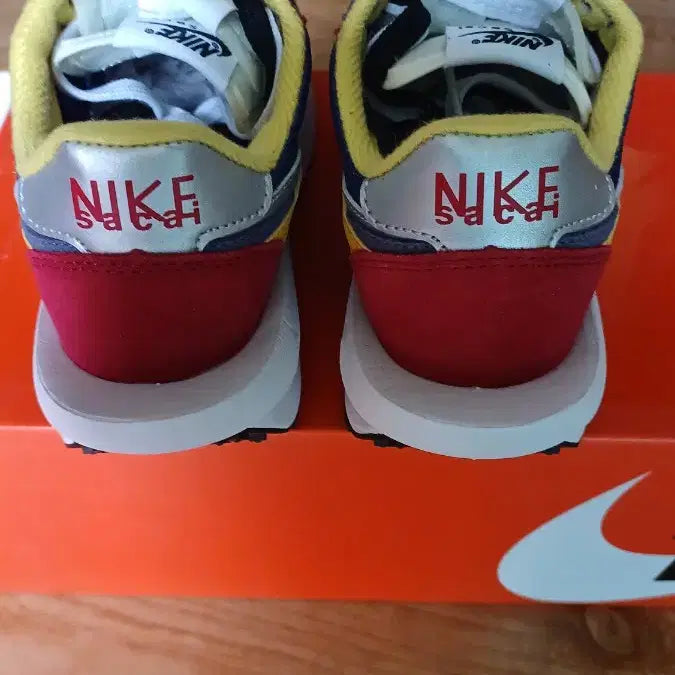 [BUNJANG] Nike Sacai LD Waffle Blue Multi 235mm Sneakers / 나이키 사카이 LD와플 블루 멀티 235mm