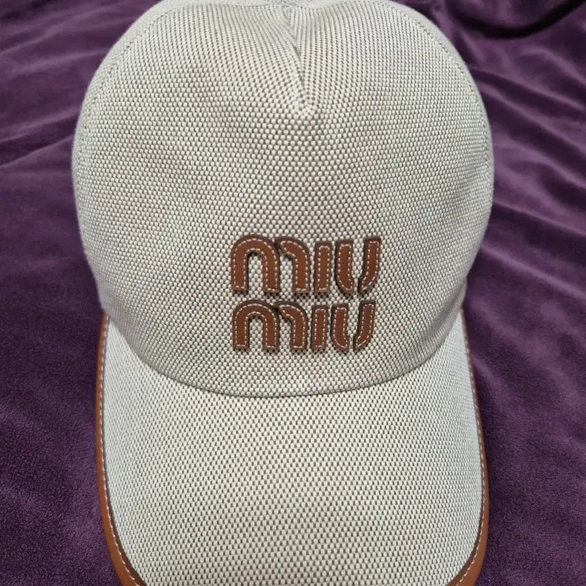 [BUNJANG] Miu Miu Hat / 미우미우 모자
