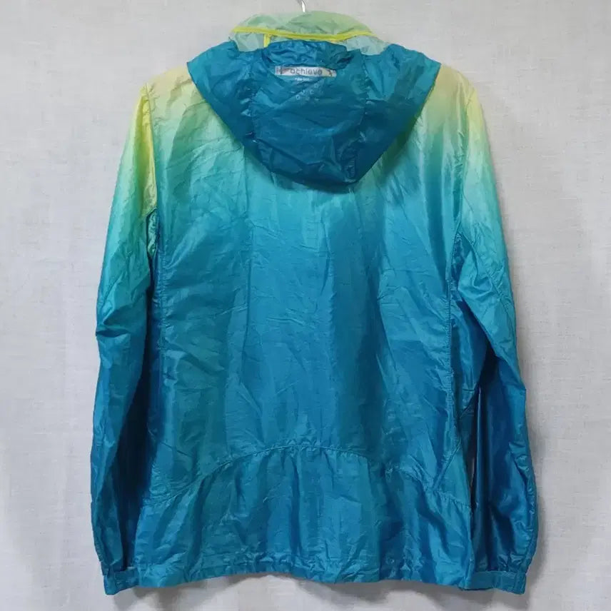 [SOLD OUT] 뉴발란스 정품 런닝 여름 한겹 바람막이 자켓 달리기 점퍼 95