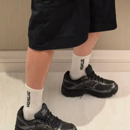 [BUNJANG] Nike Maxmoto 2k All Black &amp; Grey Sneakers / 나이키 맥스모토 2k 올블랙&amp;그레이 265