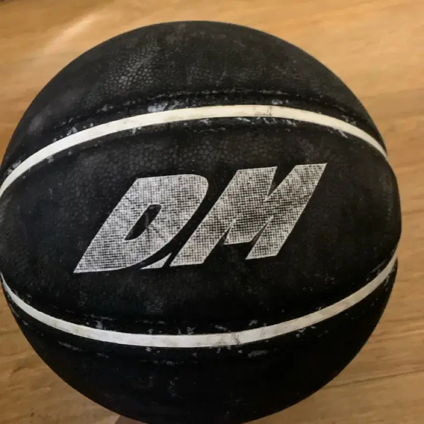 [BUNJANG] Dongman Basketball Size 7 Black / 동맨 농구공 7호 검정색
