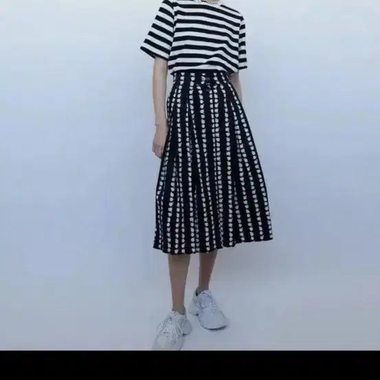 [BUNJANG] MAJE Daisy Flower Button Long Skirt / 마쥬 MAJE 데이지 플라워 버튼 롱 스커트 네이비 1사이즈
