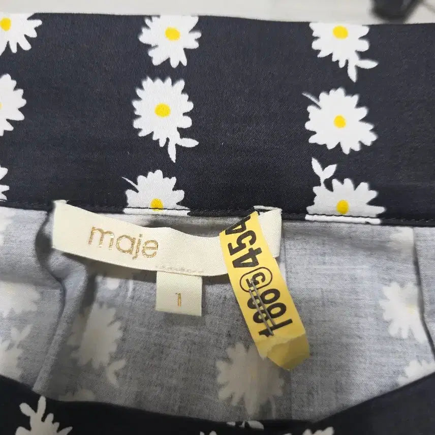 [BUNJANG] MAJE Daisy Flower Button Long Skirt / 마쥬 MAJE 데이지 플라워 버튼 롱 스커트 네이비 1사이즈