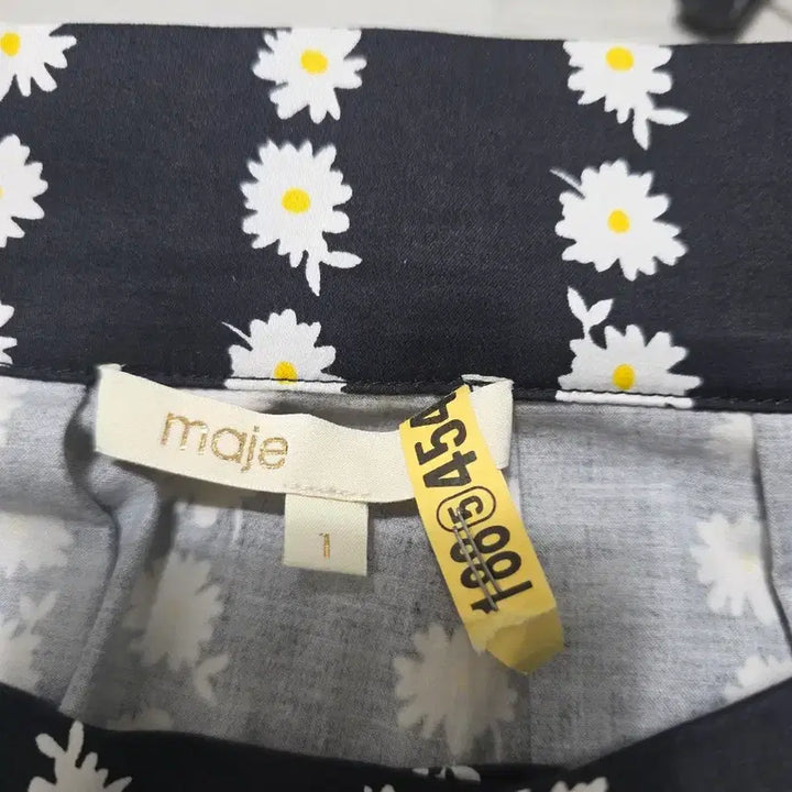 [BUNJANG] MAJE Daisy Flower Button Long Skirt / 마쥬 MAJE 데이지 플라워 버튼 롱 스커트 네이비 1사이즈