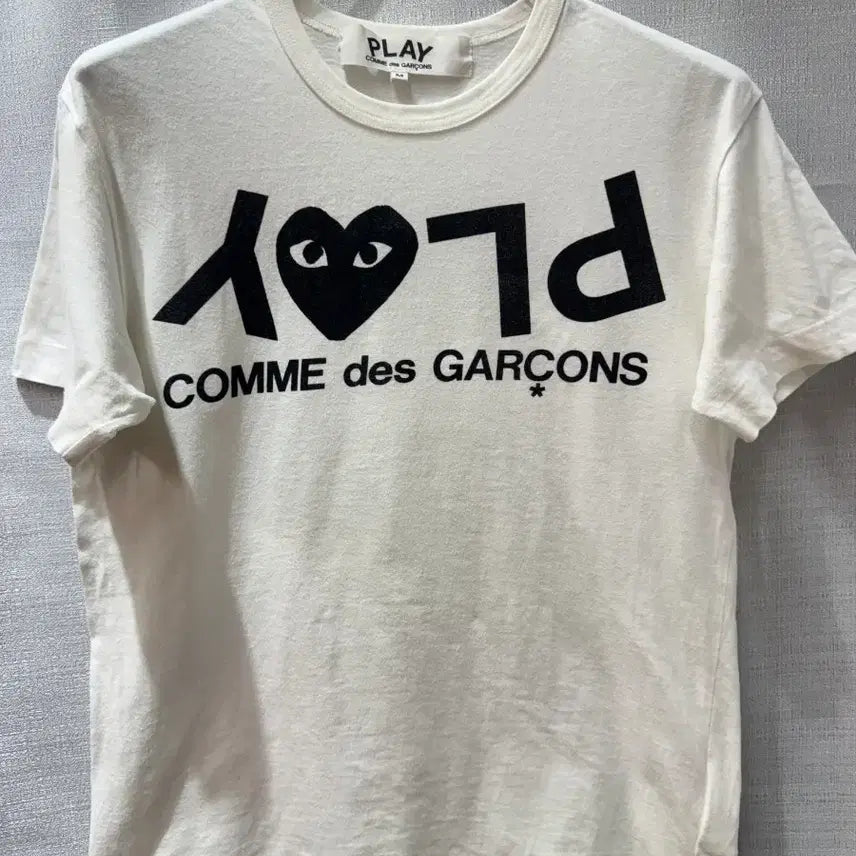 [SOLD OUT] 꼼데가르송 인버티드 로고 반바지 (55~66)