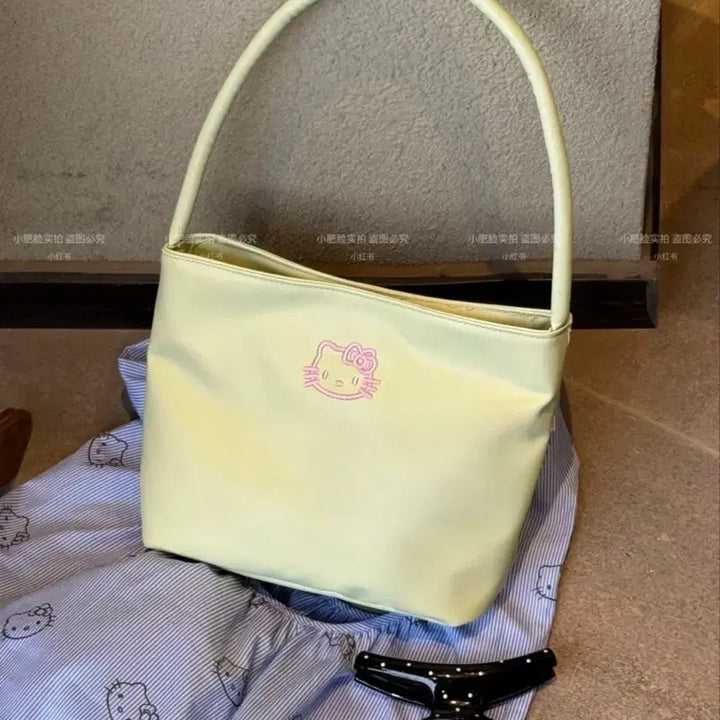 [BUNJANG] Hello Kitty Shoulder Bag and Tote Bag / 헬로키티 가방 숄더백 토트백