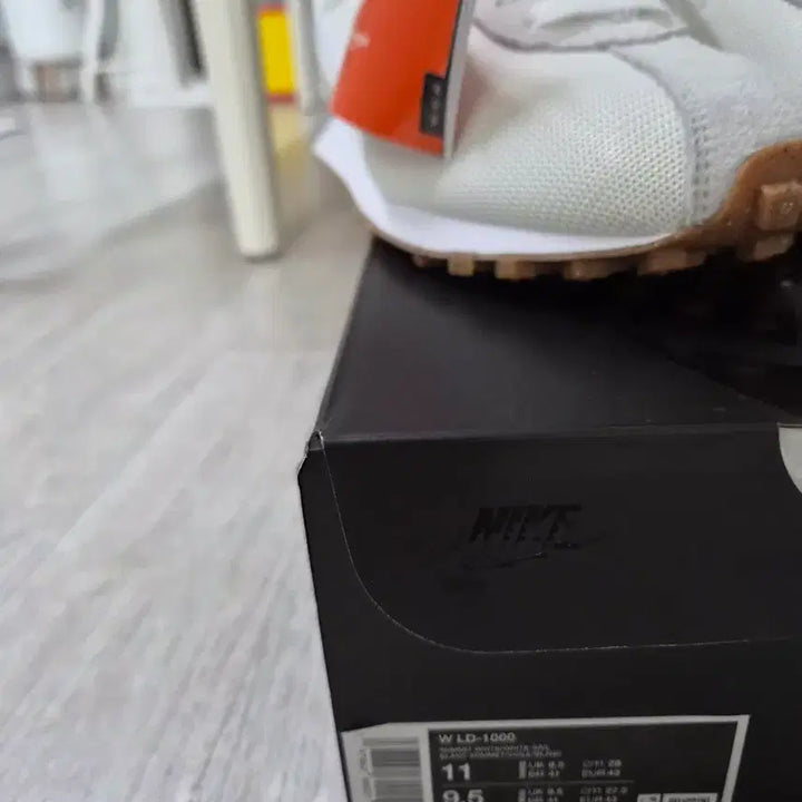[BUNJANG] Nike Daybreak 275 Sneakers / 나이키 데이브레이크  275