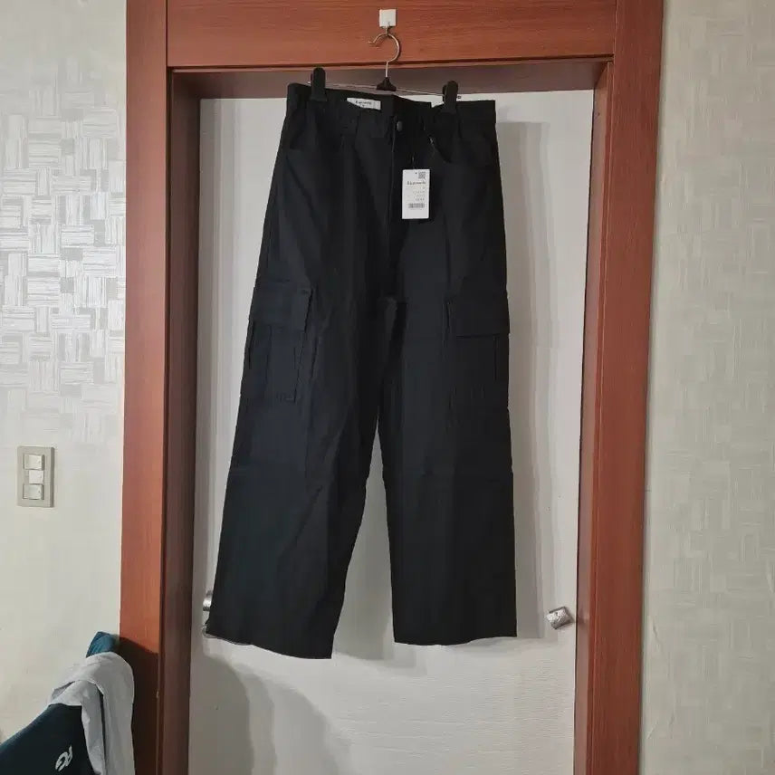 [BUNJANG] 8seconds Black Cargo Wide Pants / 8seconds 블랙 카고 와이드 팬츠 새상품