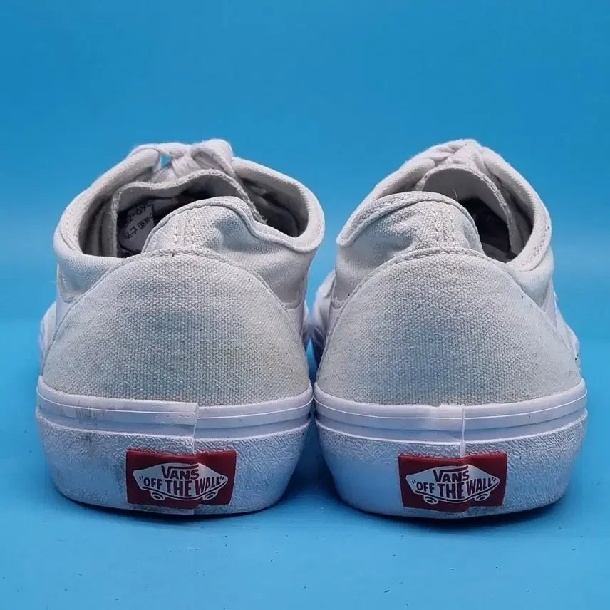 [BUNJANG] Vans Authentic Reissue 44 Sneakers (White) / ooo 반스 어센틱 리이슈 44 스니커즈 230
