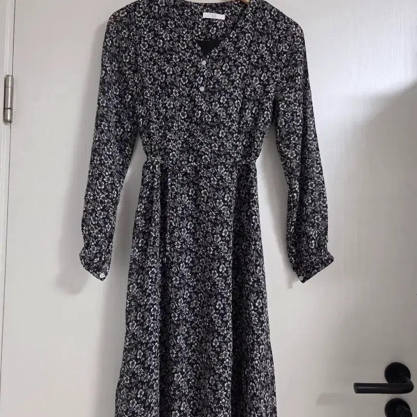 [BUNJANG] Floral Black Chiffon Long Dress / 플라워  블랙 쉬폰원피스