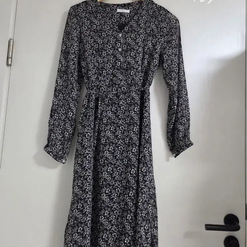 [BUNJANG] Floral Black Chiffon Long Dress / 플라워  블랙 쉬폰원피스