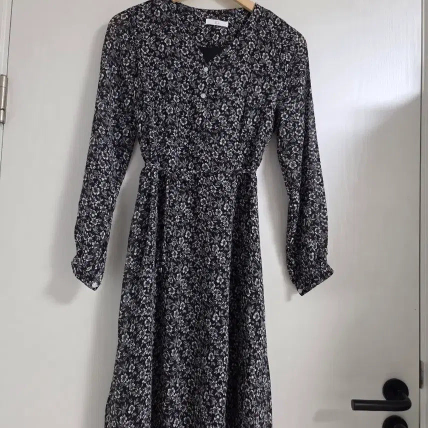 [BUNJANG] Floral Black Chiffon Long Dress / 플라워  블랙 쉬폰원피스