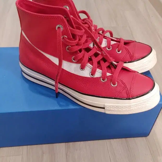 [BUNJANG] Converse x Coca-Cola High Top Sneakers / 컨버스 x 코카콜라 하이 270