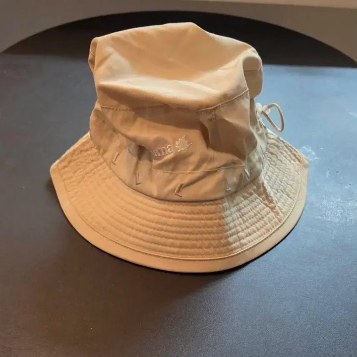 [BUNJANG] Lafuma Summer Outdoor Cap / 미사용 라푸마 Lafuma 봄여름 등산, 레포츠 모자 58사이즈