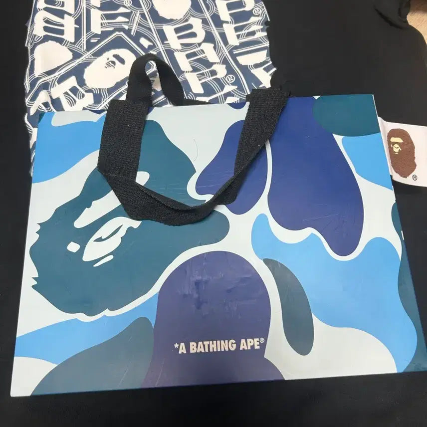 [BUNJANG] Bape T-shirt (Black, M) / 베이프 반팔 티셔츠