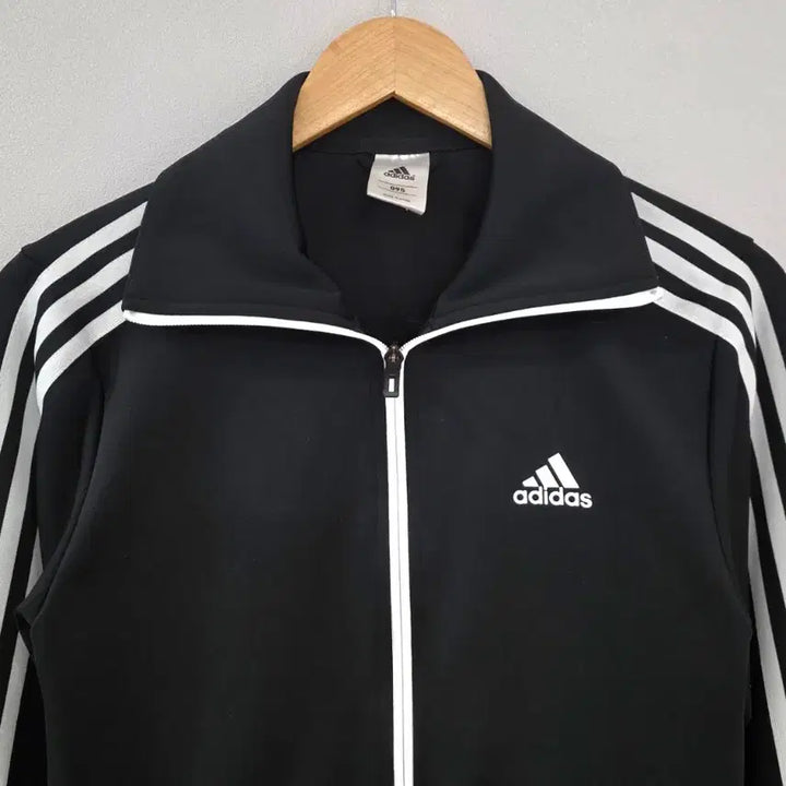 [BUNJANG] Adidas Three-Stripe Track Jacket Black (Size 95) / 아디다스 삼선 트랙 자켓 블랙 95