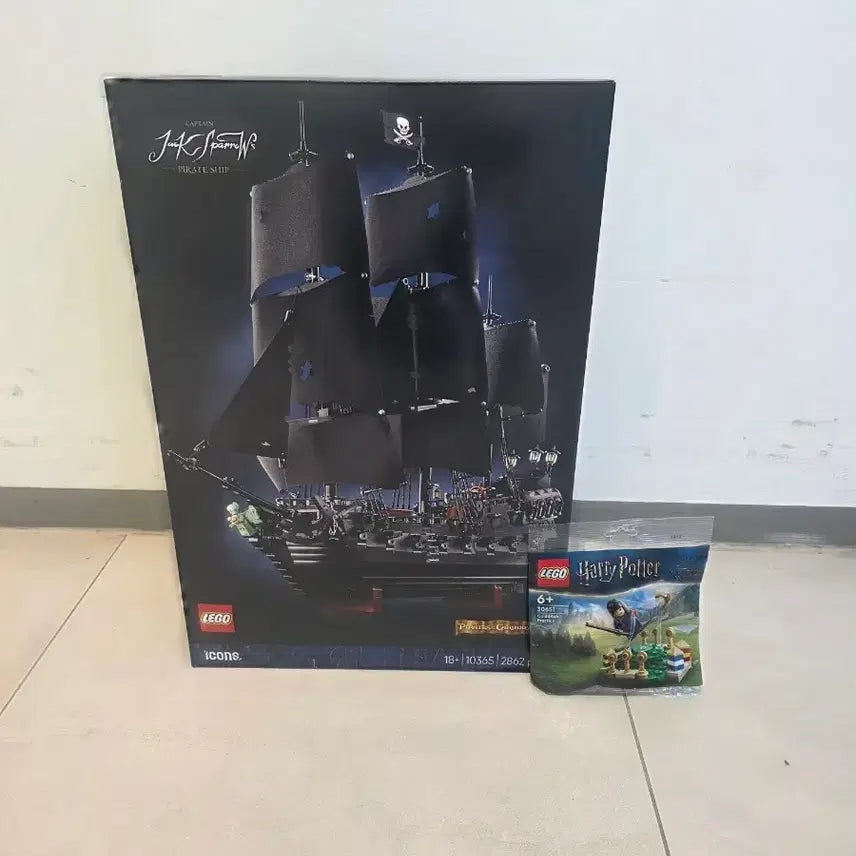 [BUNJANG] LEGO Icons 10365 Black Pearl Set / 레고 아이콘 10365 블랙펄 +사은품증정