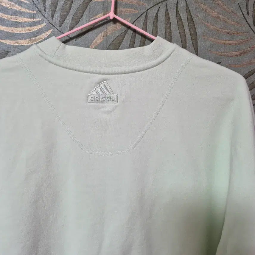 [BUNJANG] Adidas Mint Green Sweatshirt / 아디다스 스웨트셔츠 민트색