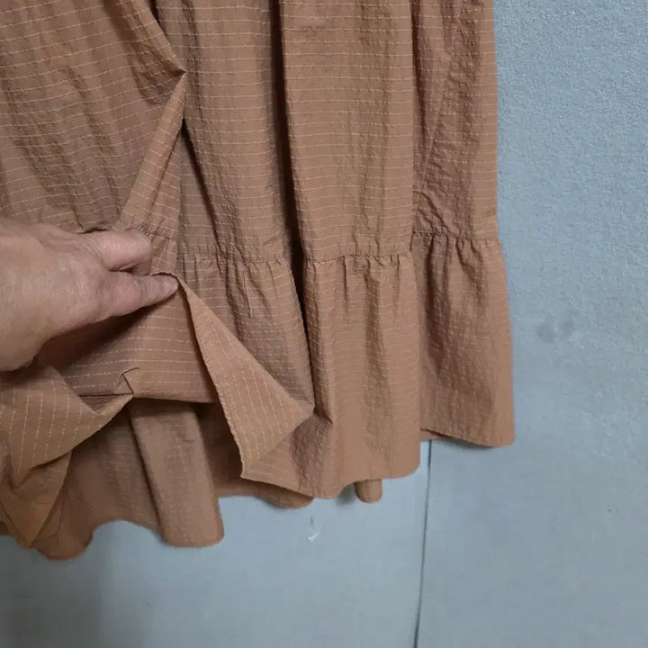 [BUNJANG] Nice Claup Nylon Blend Midi Dress / 나이스클랍 바스락소재 원피스  n4608