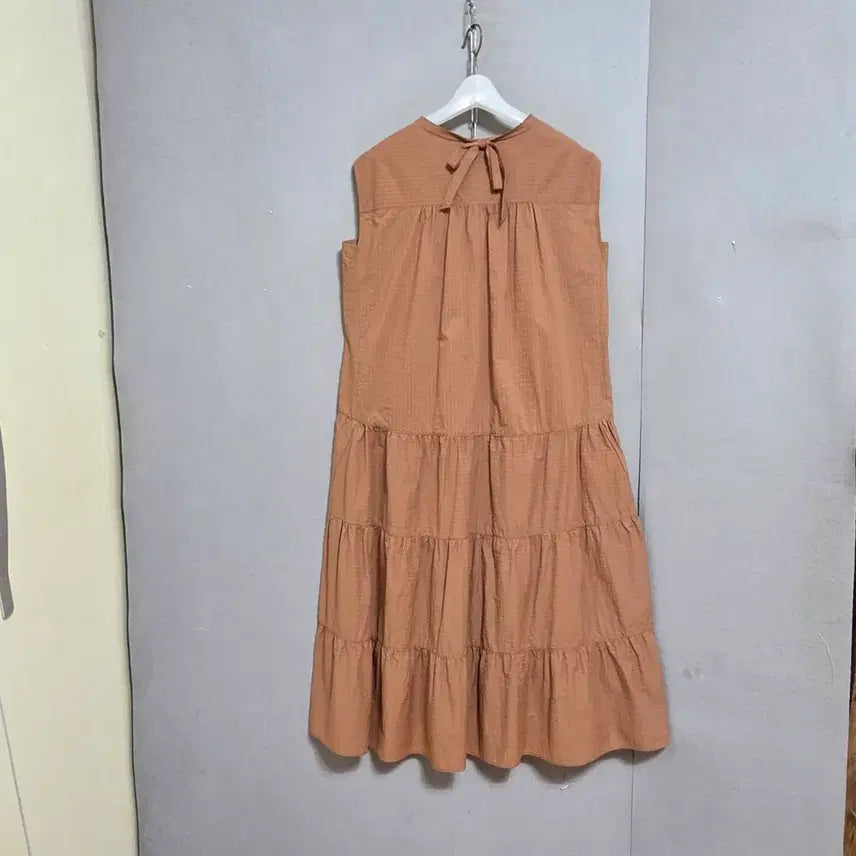 [BUNJANG] Nice Claup Nylon Blend Midi Dress / 나이스클랍 바스락소재 원피스  n4608