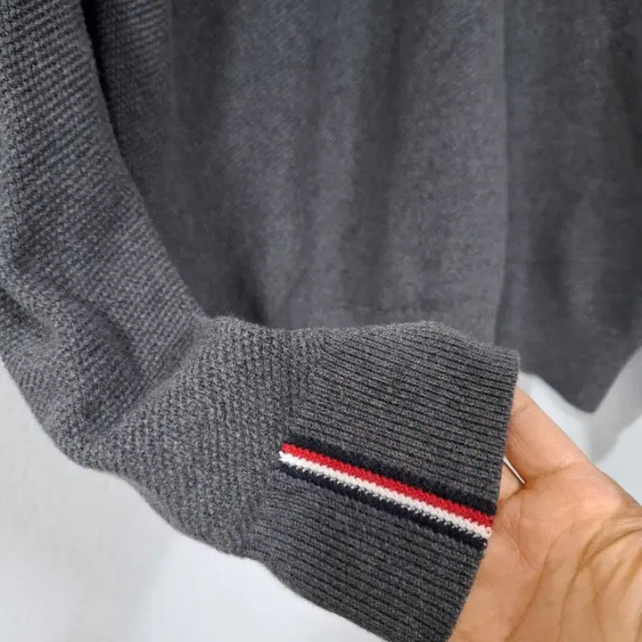 [BUNJANG] Tommy Hilfiger Knit Top L / 타미힐피거 니트티 L