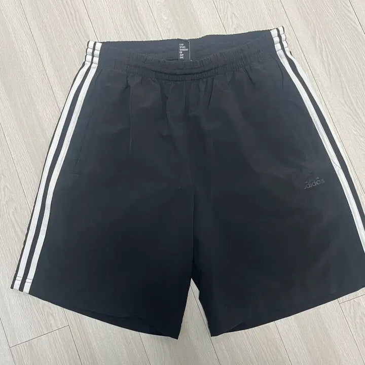 [BUNJANG] Adidas Black Shorts / 아디다스 반바지