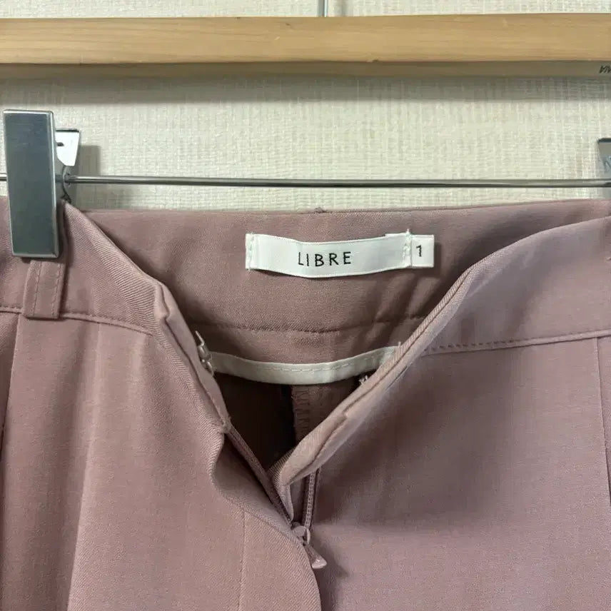 [BUNJANG] Libre Summer Bold Pink Wide Slacks Pants S / 리브레 썸머 볼드 핑크 와이드 슬랙스 팬츠 S