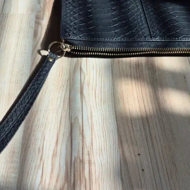 [BUNJANG] Tandy Black Snake Skin Pattern Long Wallet / 블랙 뱀피 패턴 탠디장지갑
