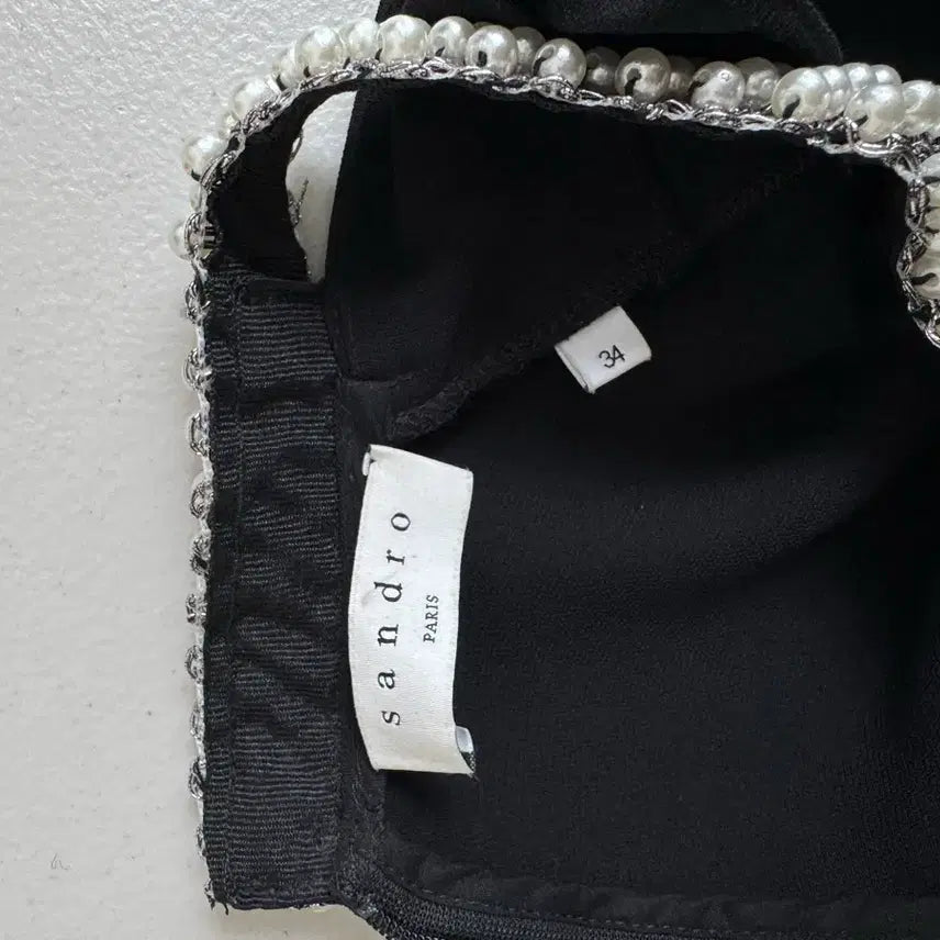 [SOLD OUT] 산드로 블랙 진주넥 원피스 34