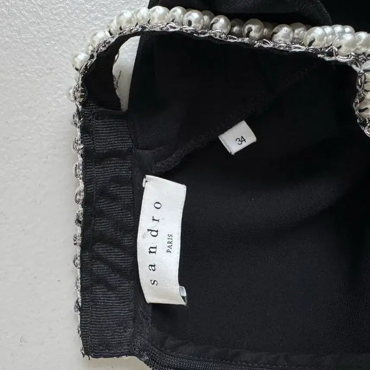 [SOLD OUT] 산드로 블랙 진주넥 원피스 34