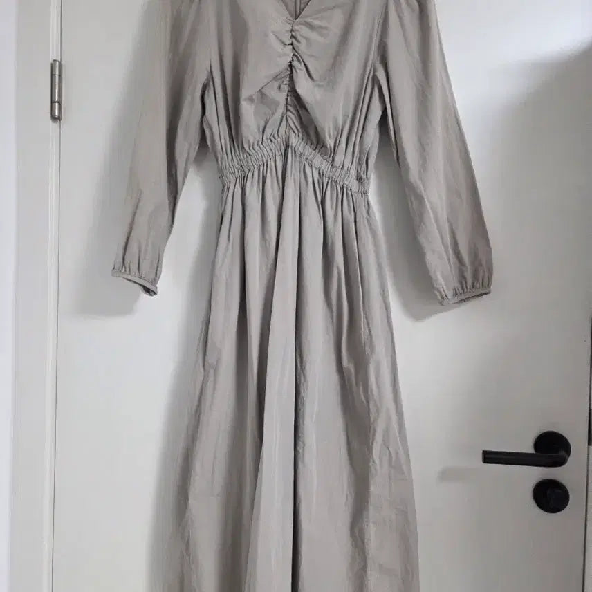 [BUNJANG] Gray Shirring Long Dress / 셔링 롱원피스 그레이 원피스