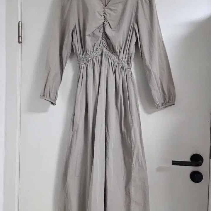 [BUNJANG] Gray Shirring Long Dress / 셔링 롱원피스 그레이 원피스