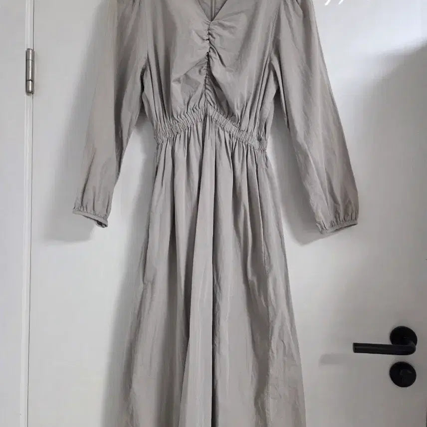 [BUNJANG] Gray Shirring Long Dress / 셔링 롱원피스 그레이 원피스