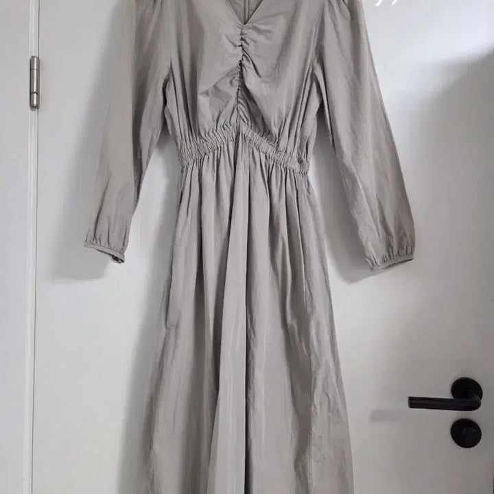 [BUNJANG] Gray Shirring Long Dress / 셔링 롱원피스 그레이 원피스