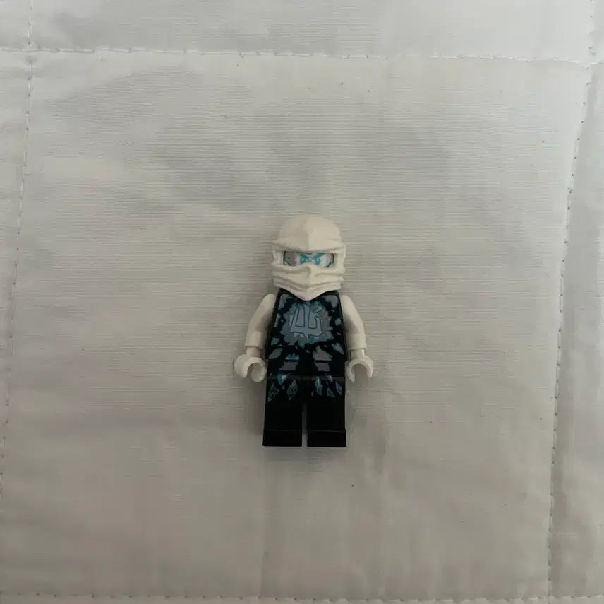 [BUNJANG] Lego Ninjago Airjitzu Zane Minifigure / 닌자고 에어짓주 쟌